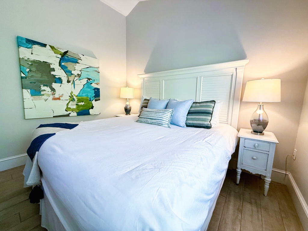 Third Bedroom - King Bed - Main Floor