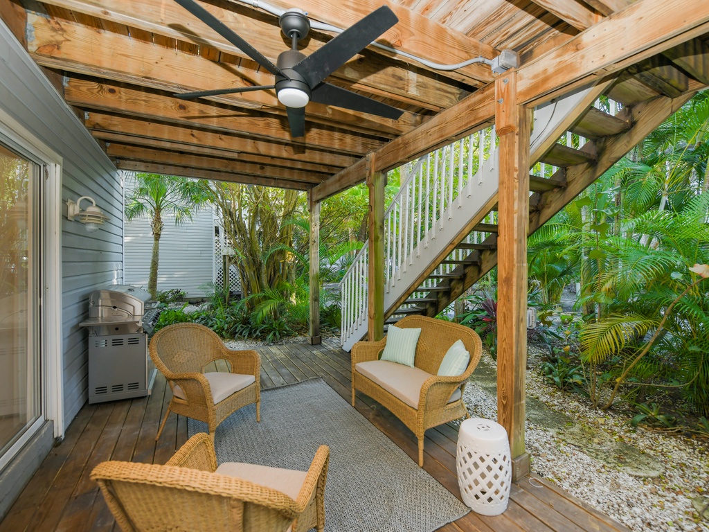 Outdoor Sitting Area