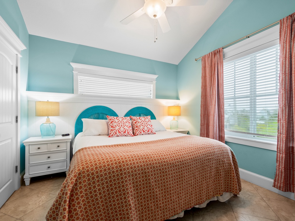 Second Bedroom - King