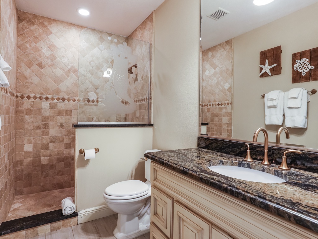 Bright Sink and Mirror Combo