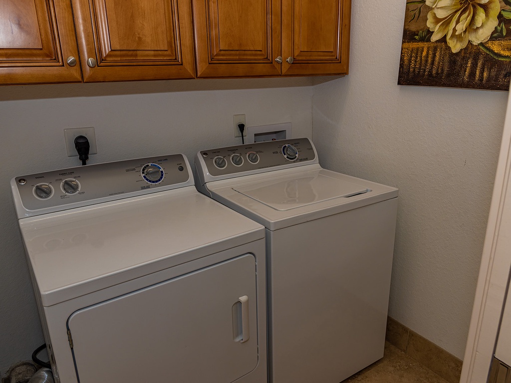 Full size washer and dryer on main floor