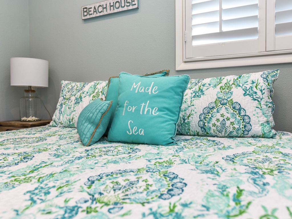 Second Bedroom, King