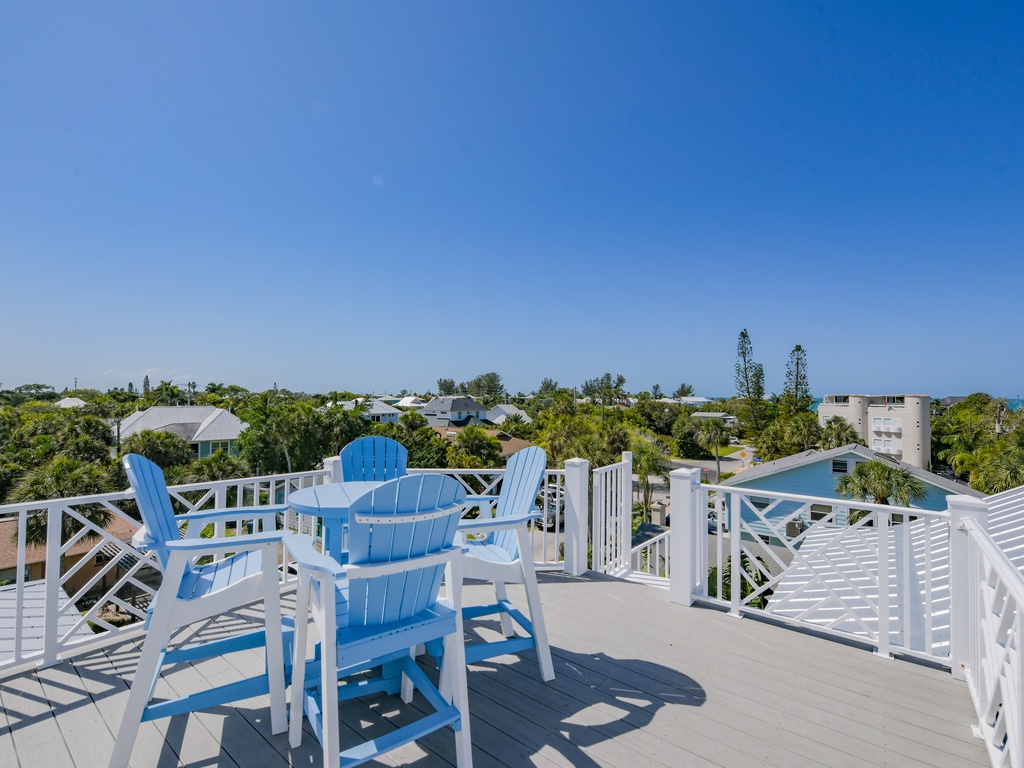 Rooftop Deck