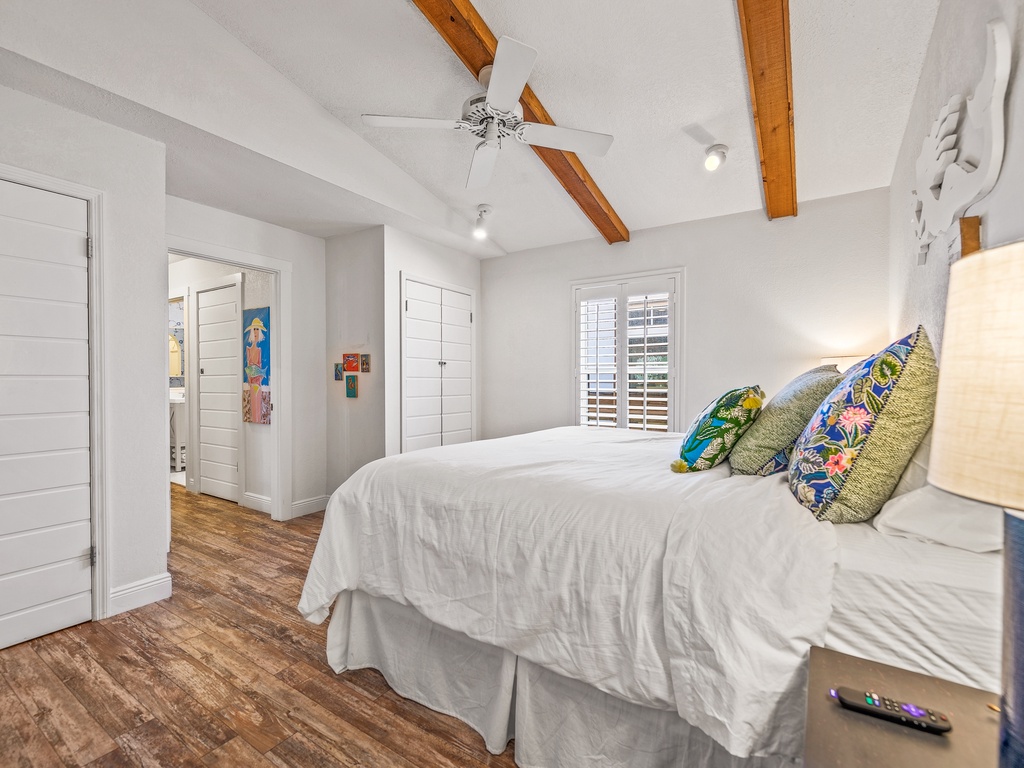 Primary Bedroom, King