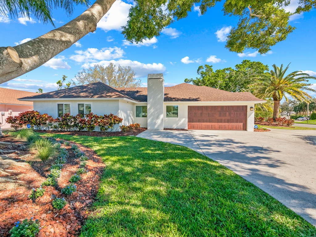 Full-View of House Exterior