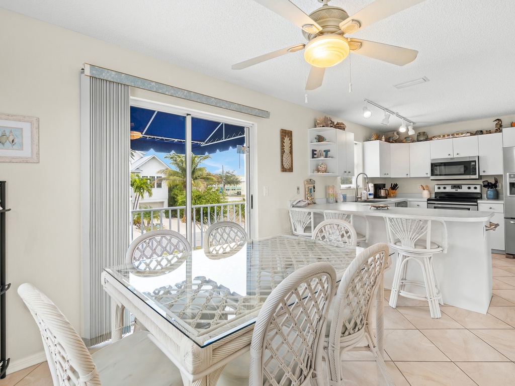 Breakfast Nook