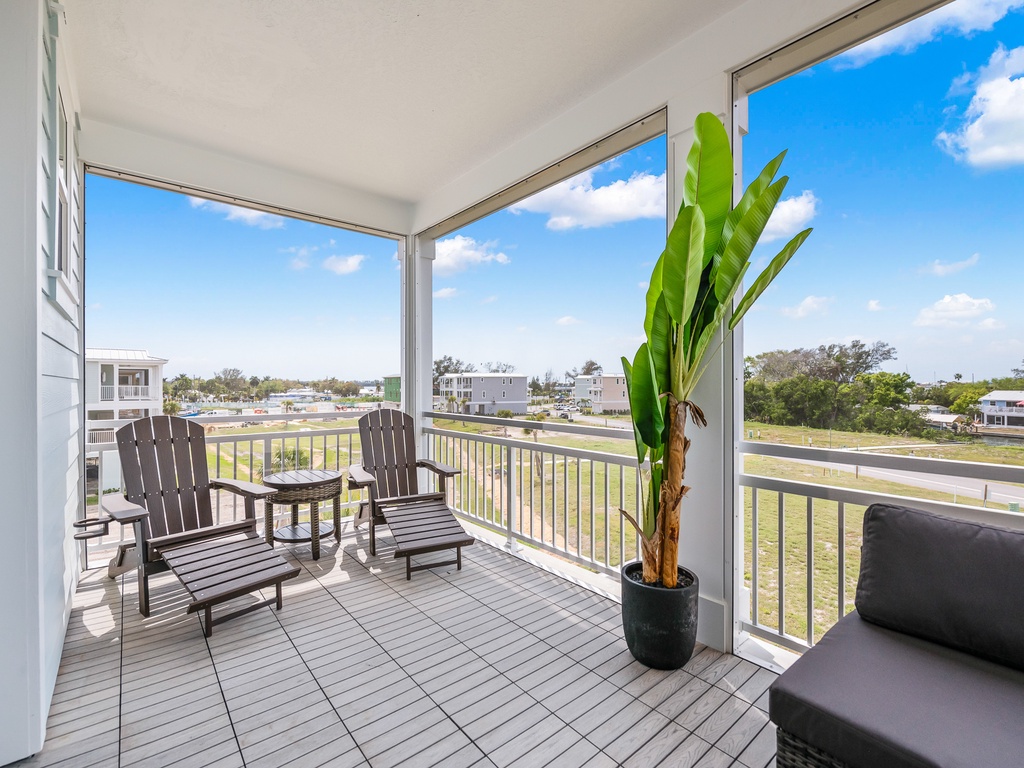 Primary Bedroom, Balcony
