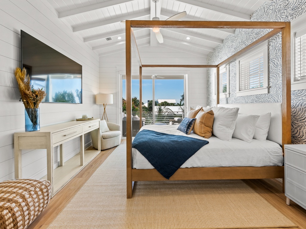 Primary Bedroom, King