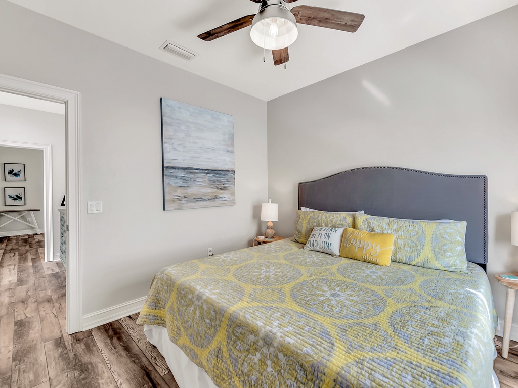 Second Bedroom - King