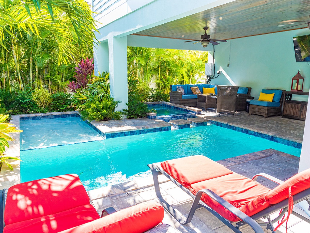 Private Pool