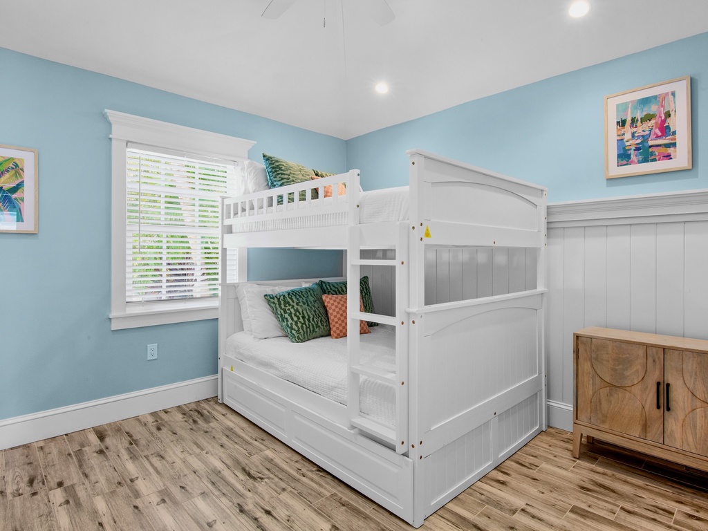 Third Bedroom - Full/Full Bunk