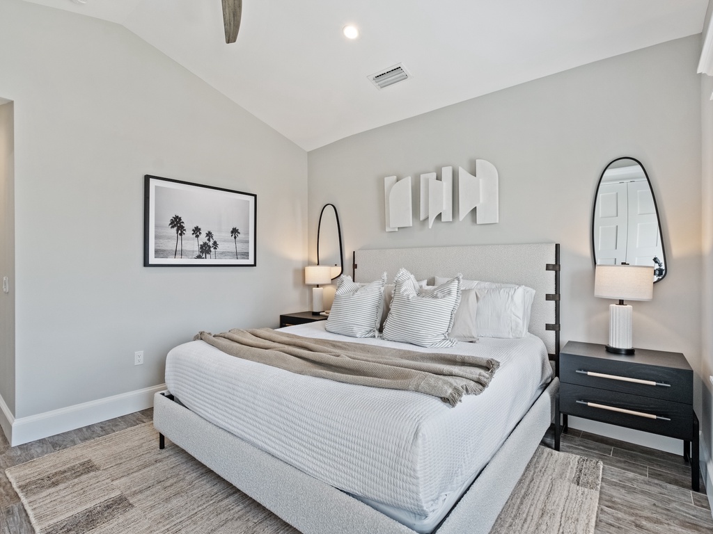 Primary Bedroom, King