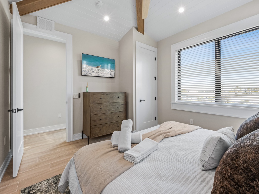 Third Bedroom - King