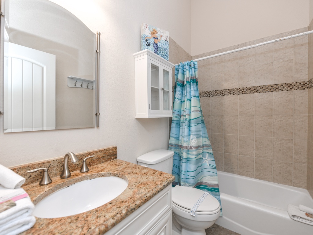 Primary Bathroom, Ensuite, East Unit