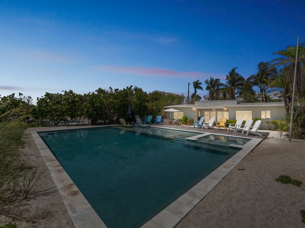 Private Pool and Spa