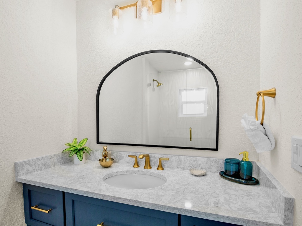 Primary Bathroom, Ensuite