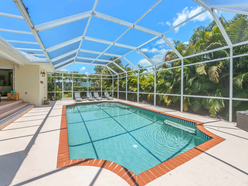 Private Pool