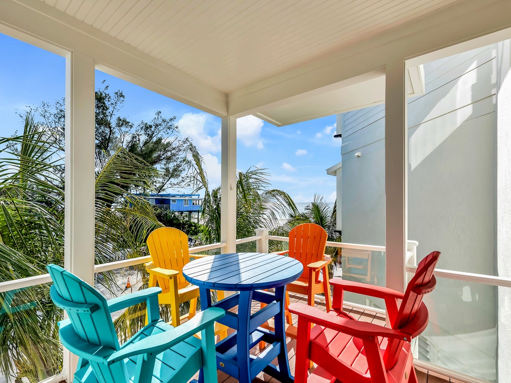 Balcony - Bonus Room