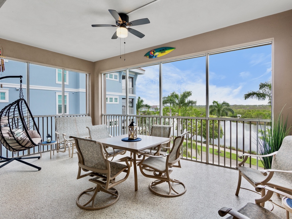 Balcony, Dining Area