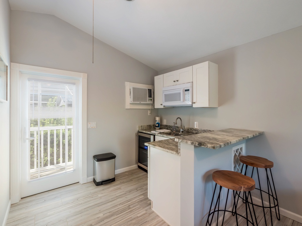 Private Suite with Kitchenette