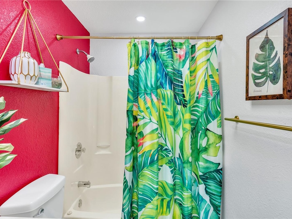 Hall Bathroom - Sunny Side Up