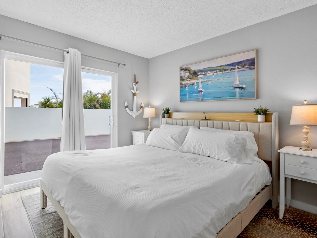 Primary Bedroom, King