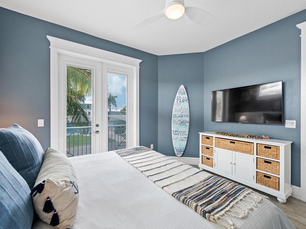 Second Bedroom - King