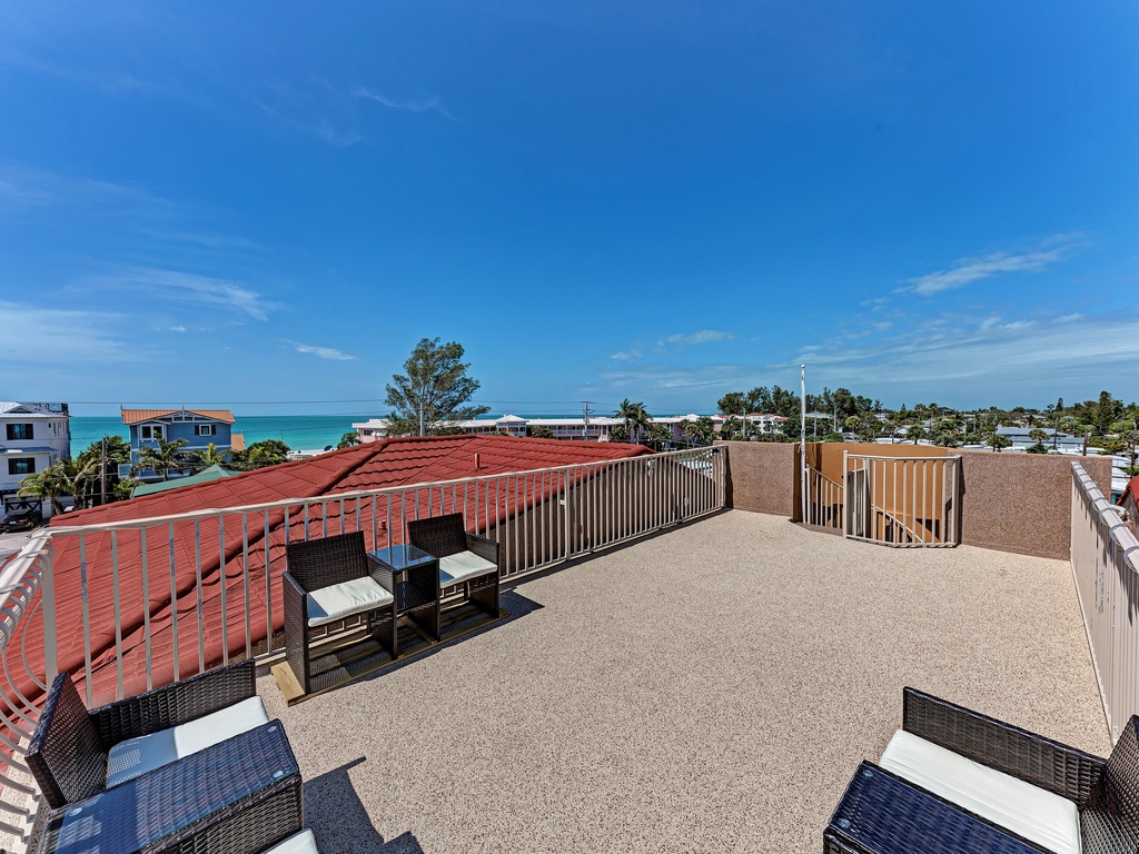 Roof Top Deck - View of Gulf
