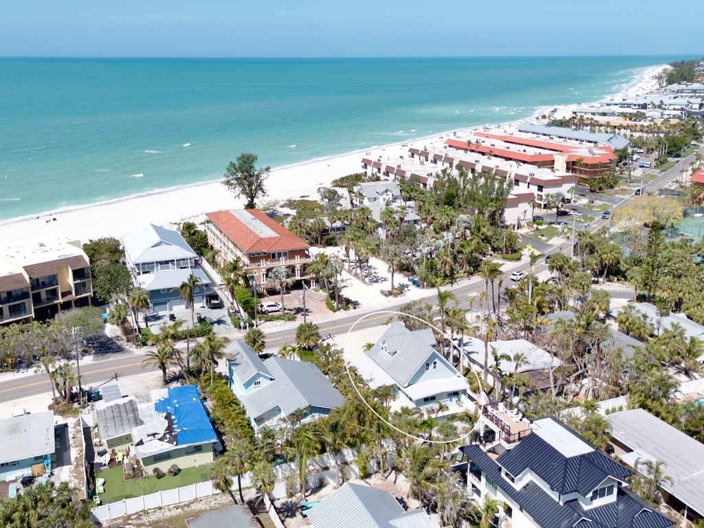 Sandpiper Villa by AMI Locals