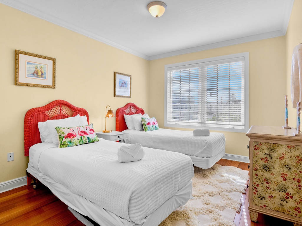 Fifth Bedroom (Second floor) - Two Twin Beds