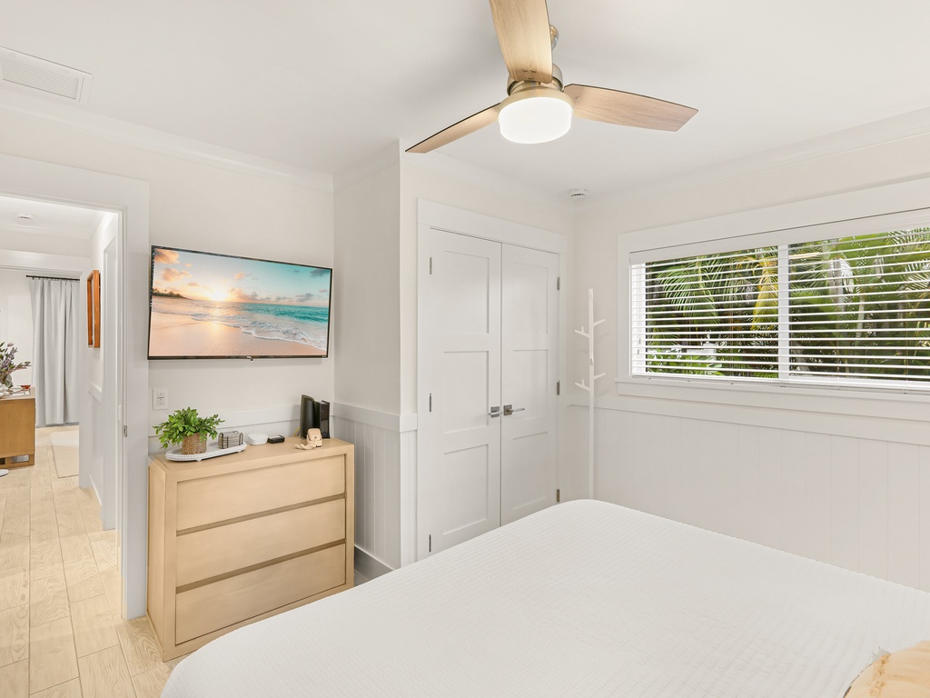 Third Bedroom, King