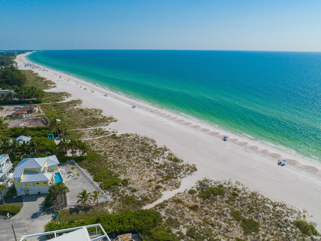 Close To Gulf Beaches