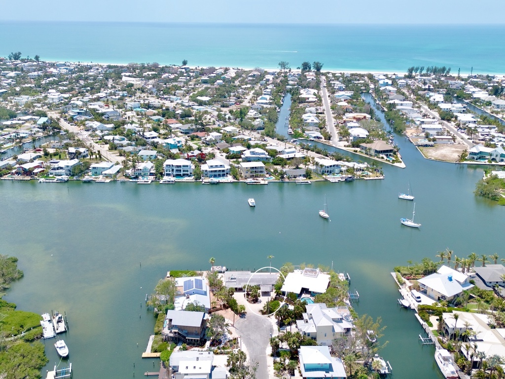 Aerial view of Bayfront House