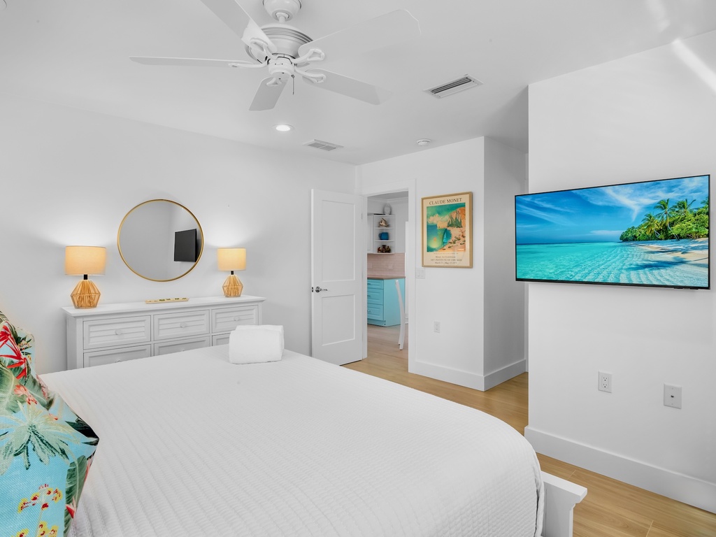 Primary Bedroom, King