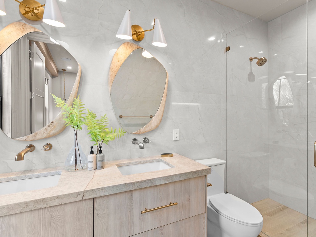 Second Bedroom Ensuite Bath with Walk in Shower