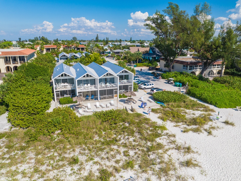 Coconuts Beachfront #112 - By AMI Locals