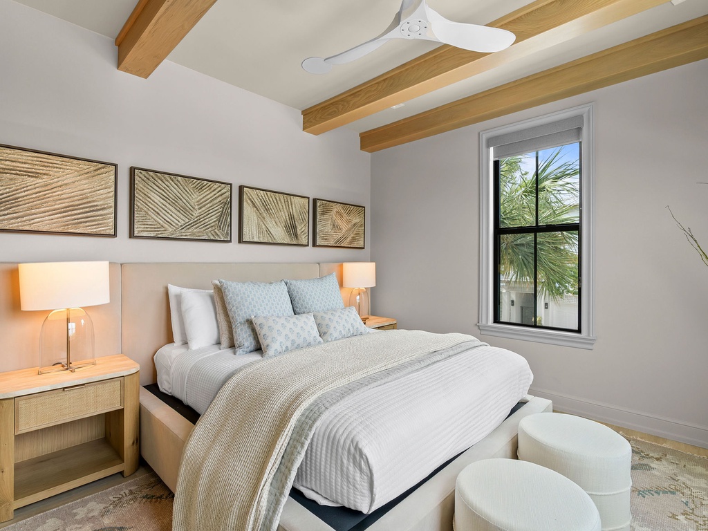 Third Bedroom, Queen Bed, Ensuite Bath