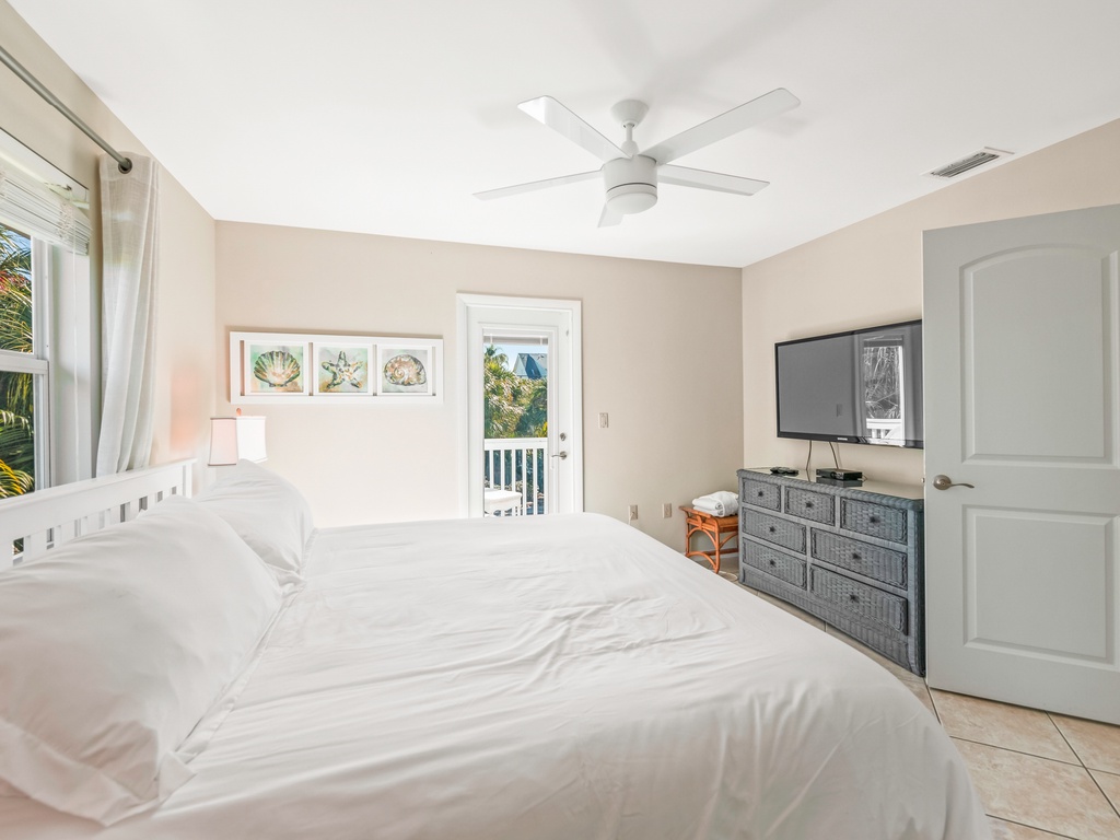 Primary Bedroom - King