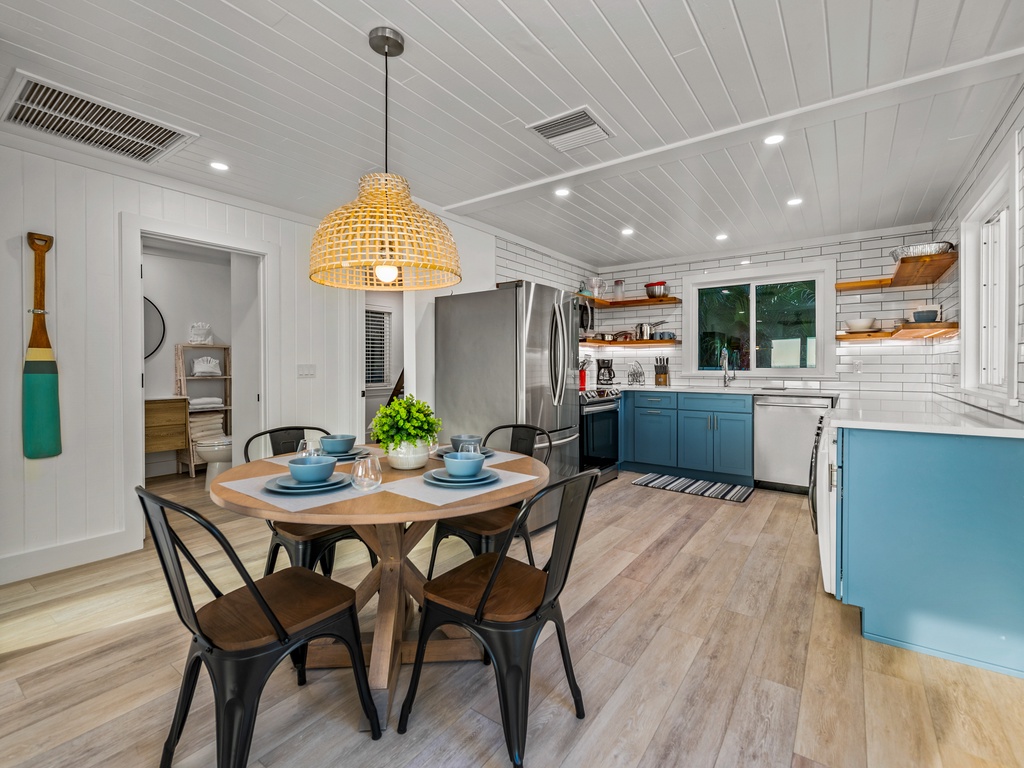 Low Tide - AMI Locals