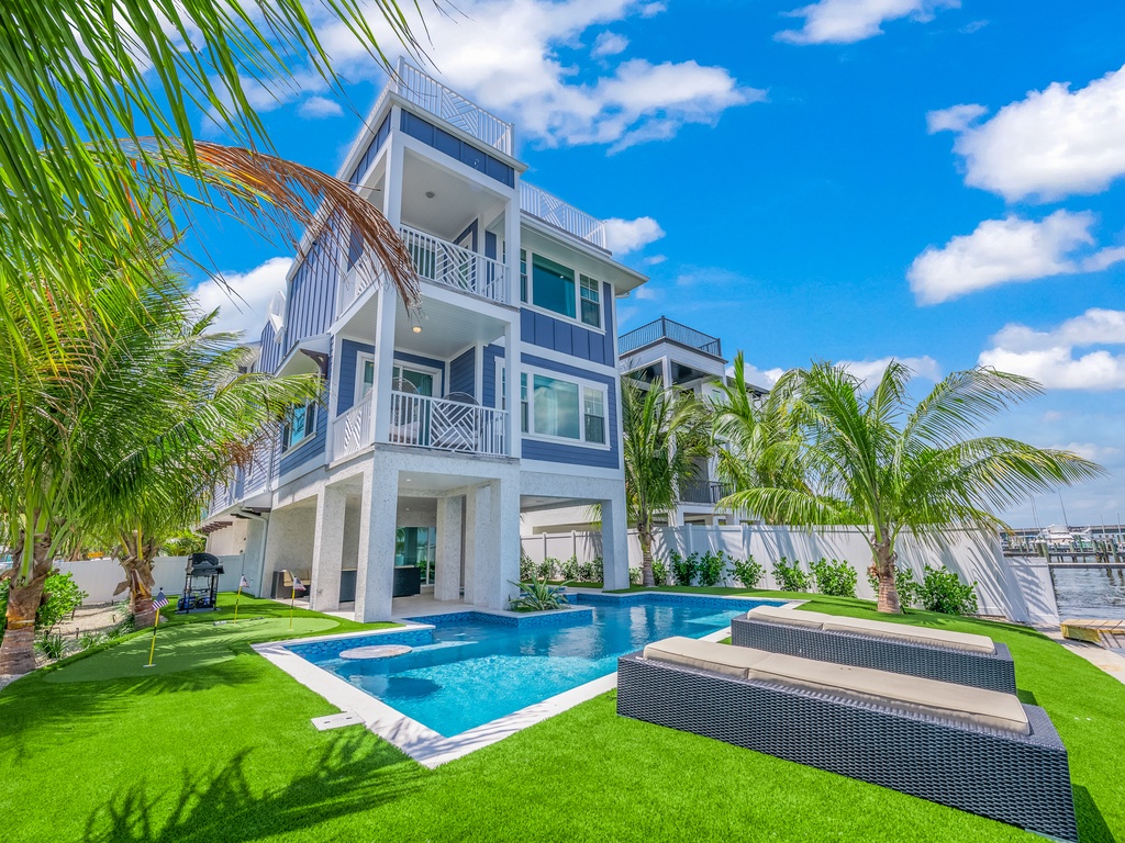 Bikinis and Bellinis