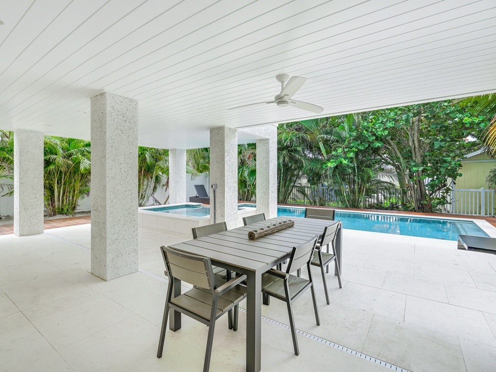 Sea Gal - AMI Locals