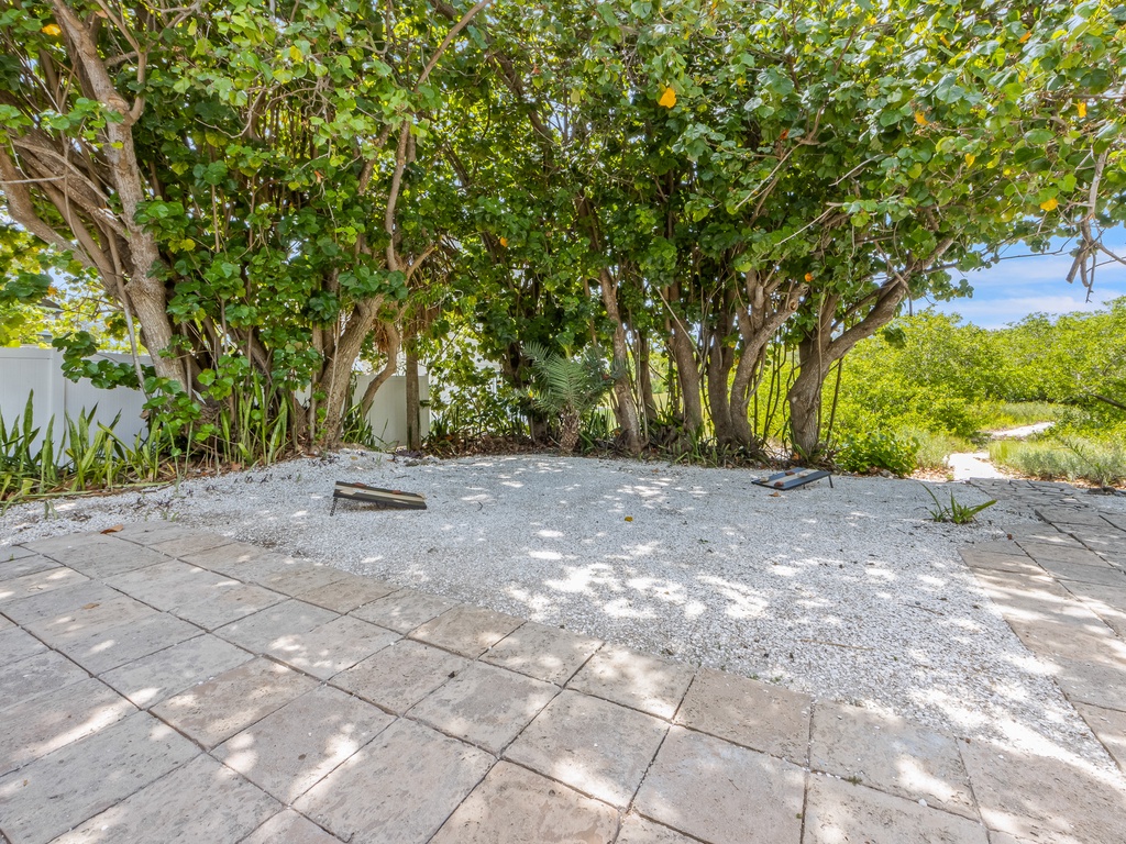 Gulf Breeze Getaway by AMI Locals