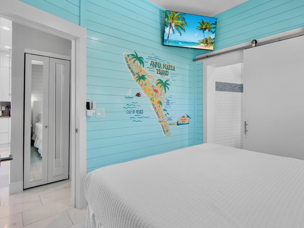 Second Bedroom, King