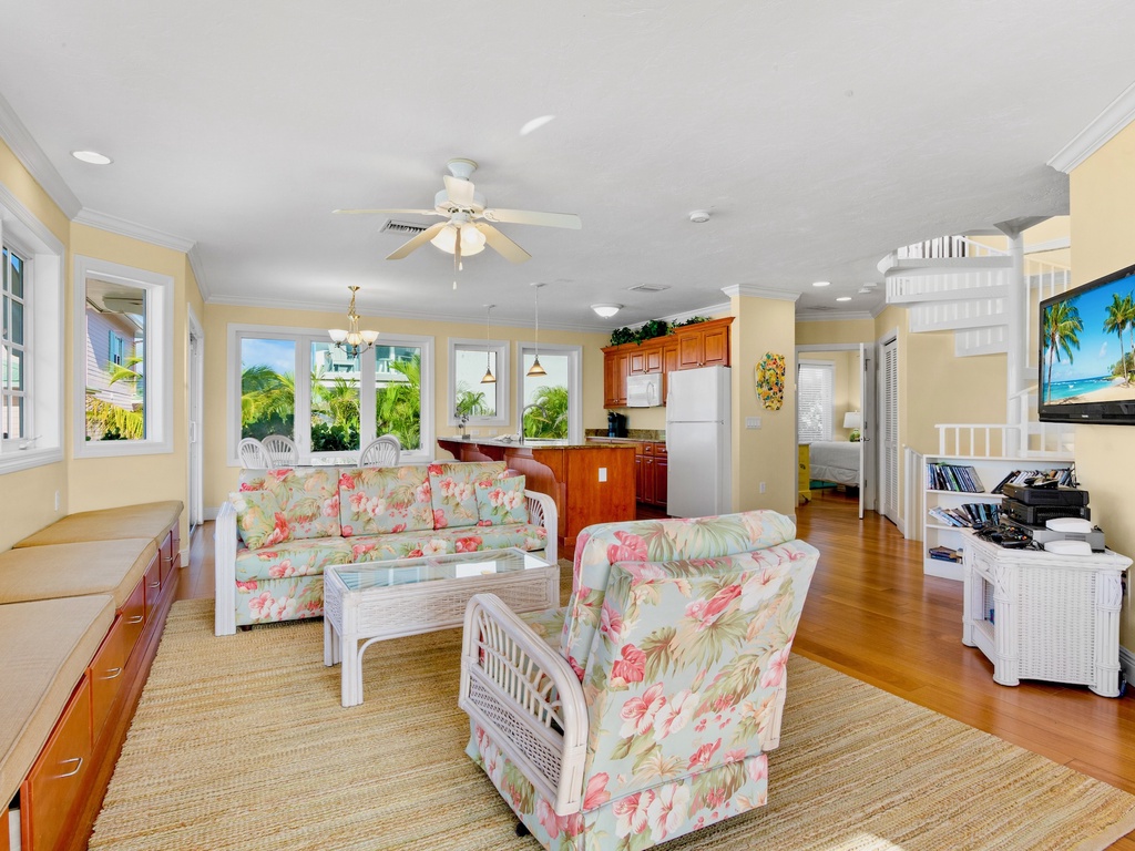 Living Area - Second Floor