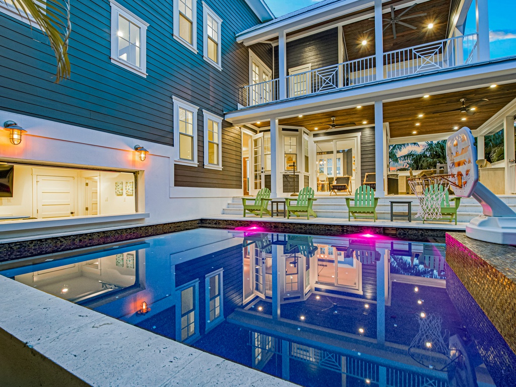 Private Heated Pool
