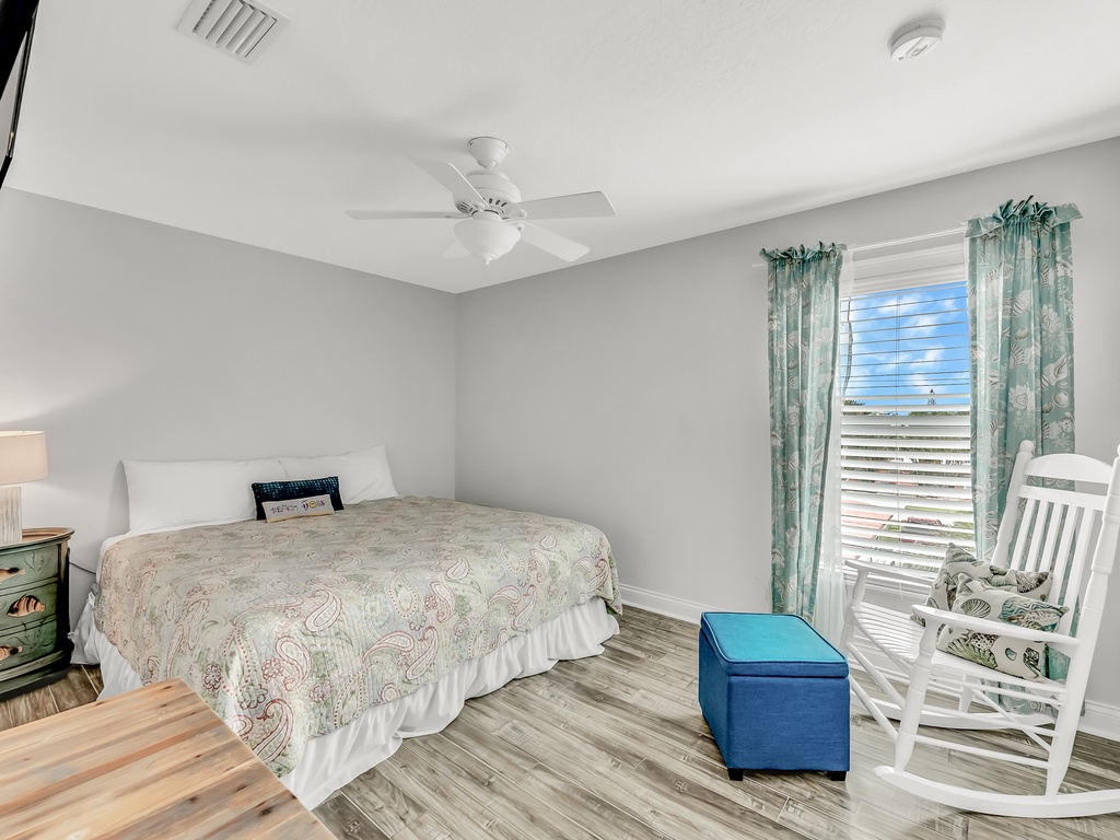 Second Bedroom - King