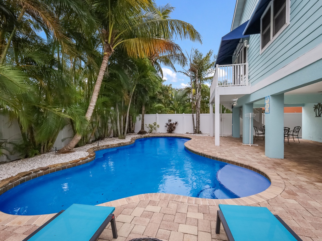 Seahorse Paradise - Anna Maria Island Accommodations