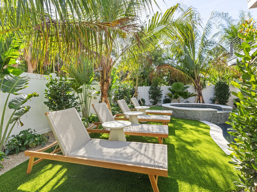 Private Pool with Loungers