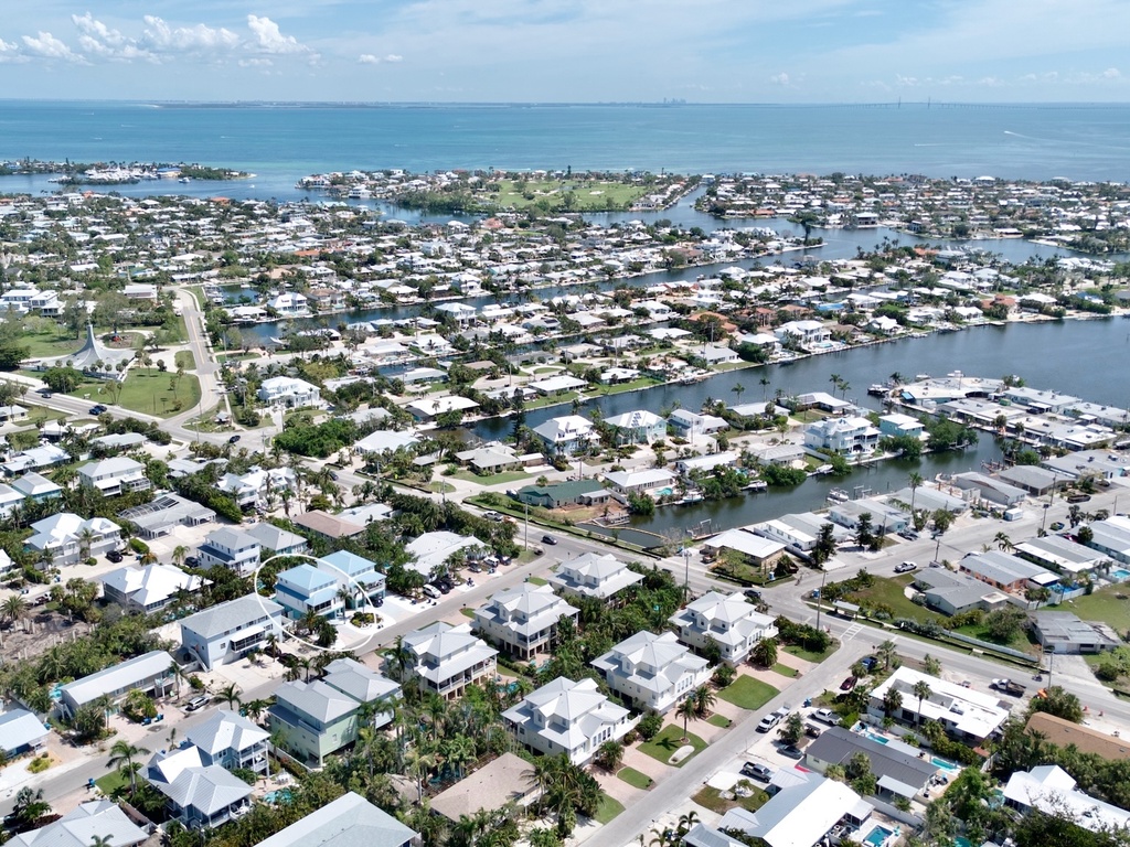 Sand Dollar by Anna Maria Island Accommodations