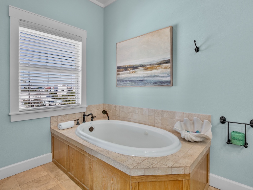 Primary Bedroom, Ensuite Bathroom